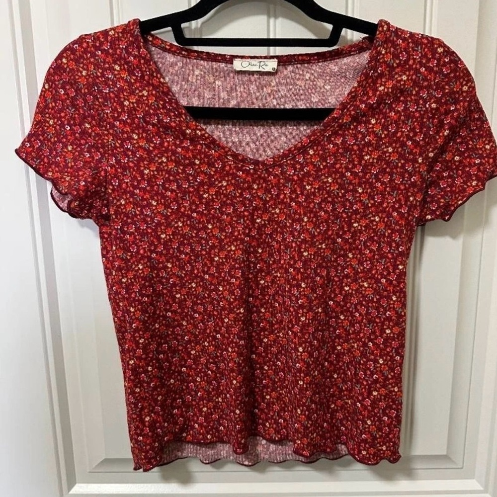 Olivia Rae Burgundy Floral Short Sleeve Tee